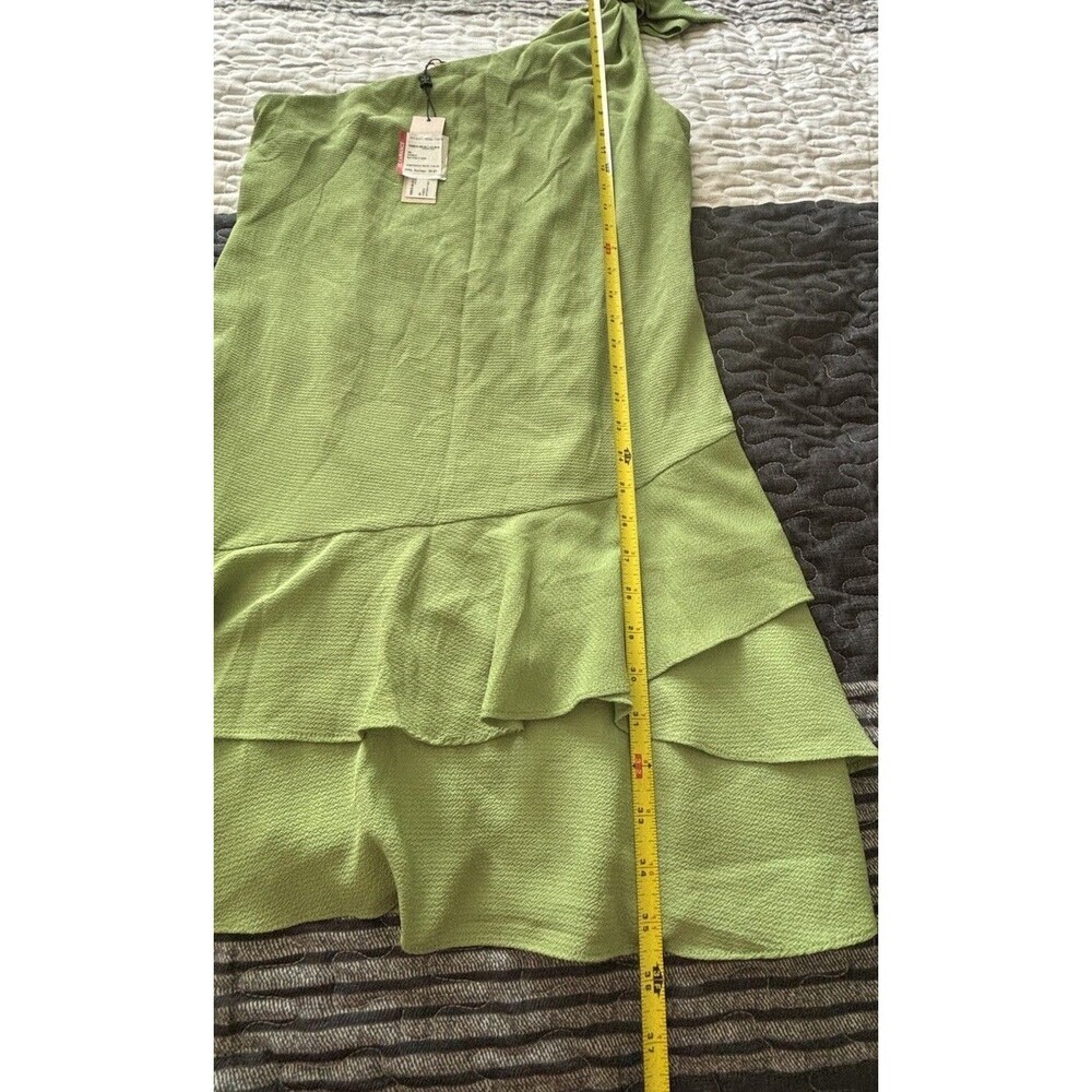 BCBGeneration NWT, Womens One Shoulder Mini Dress Ruffled Bottom, Size 8 Sage - Picture 5 of 9
